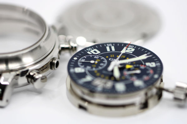 Servicio completo reloj Graham Silverstone Flyback Chrono GMT